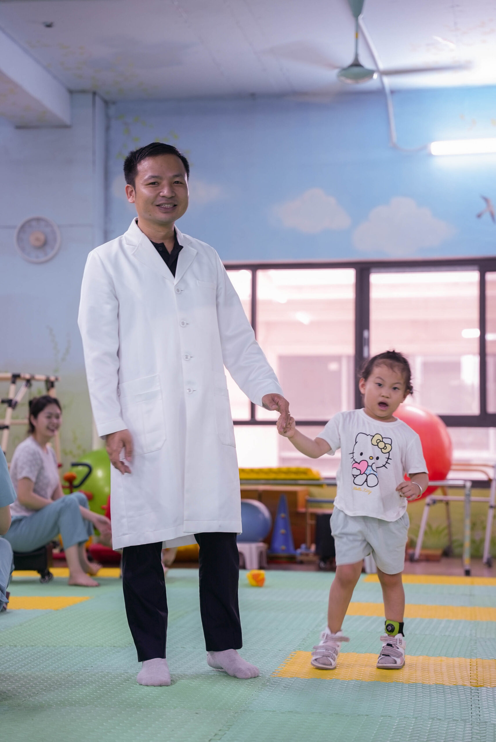 Bác sĩ Quang Hòa là ai?